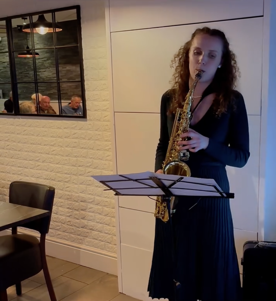 Sunday – live music